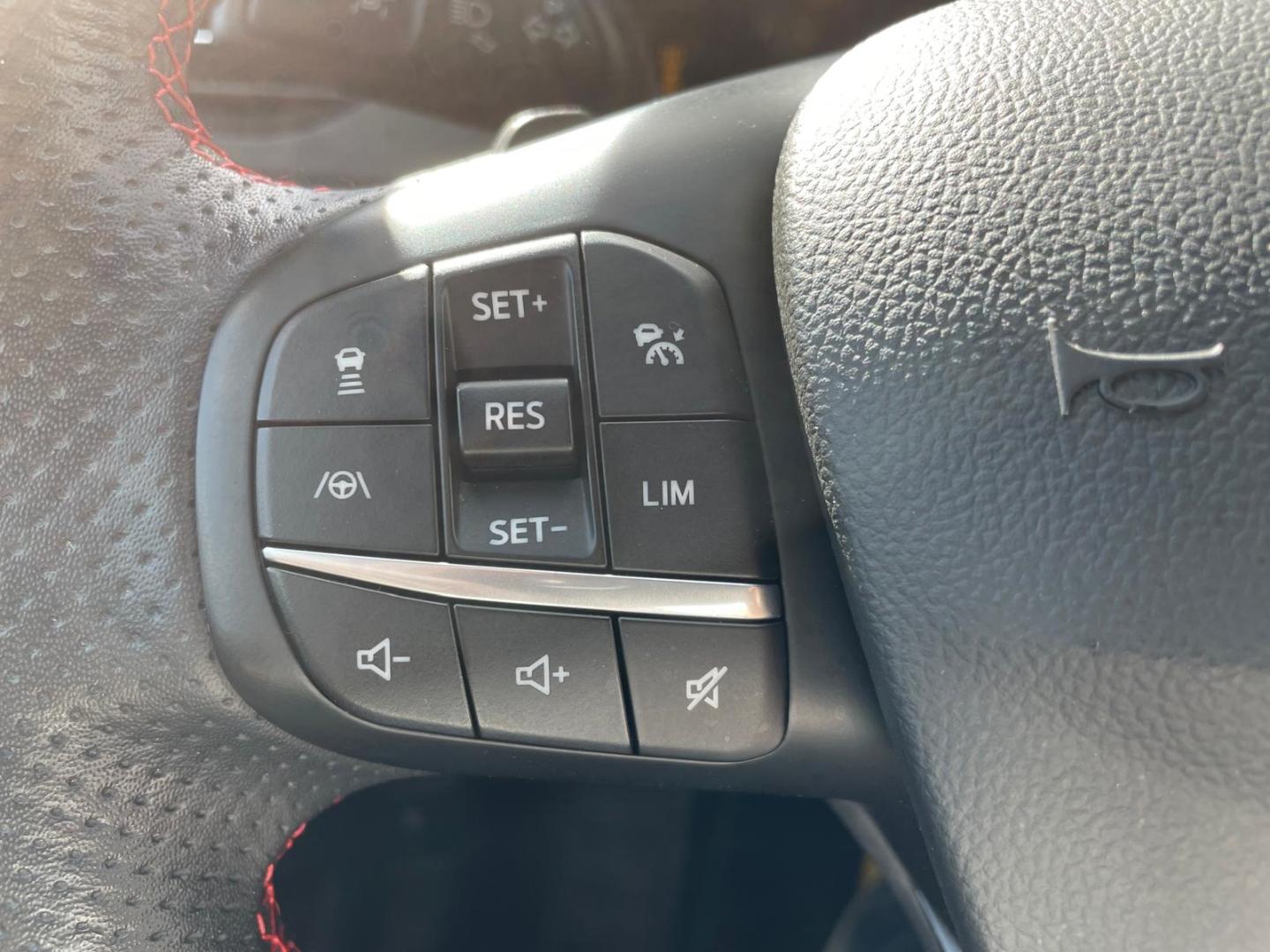 Ford Kuga ST-Line X+LED+B&O+iACC+BLIS+PDC+DAB+NAV+LMF, миниатюра 15