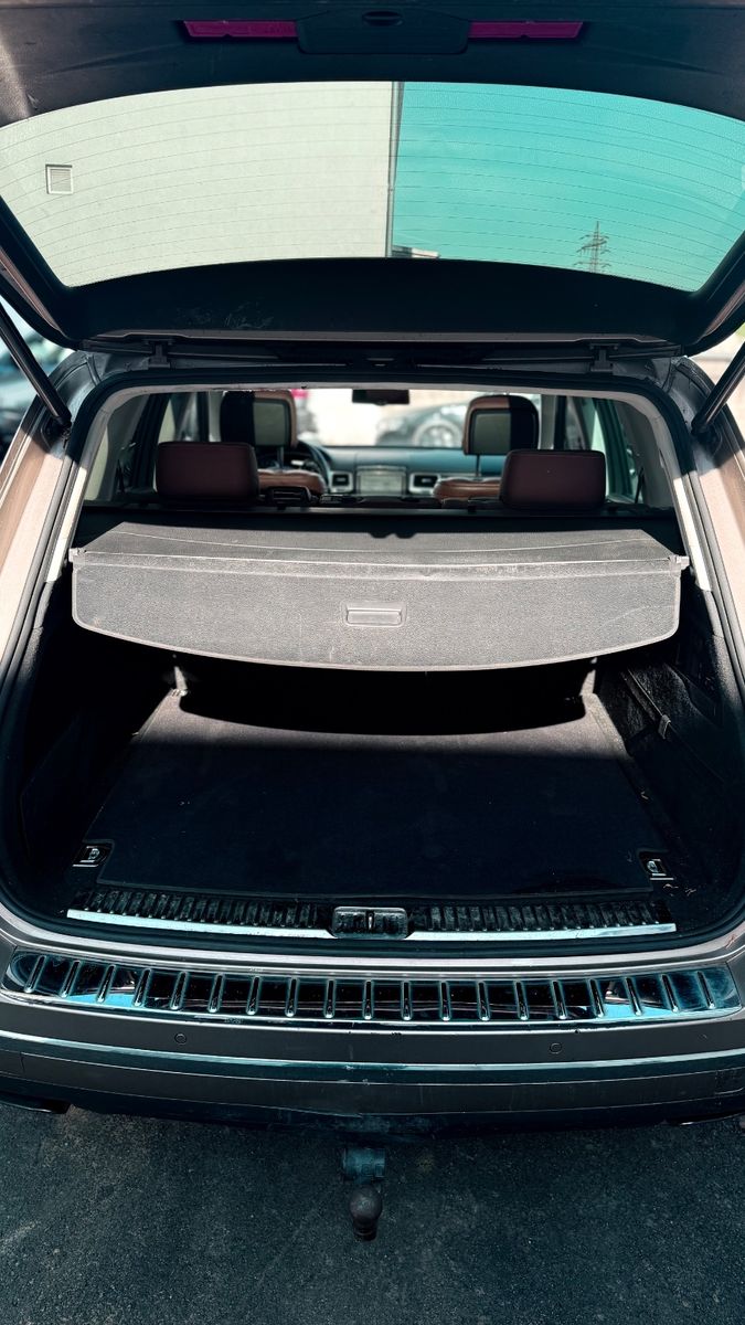 Fahrzeugabbildung Volkswagen Touareg V6 TSI Hybrid 4Motion
