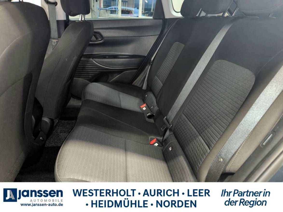 Fahrzeugabbildung Hyundai i20 Edition 30, Carplay, Klima, DAB+
