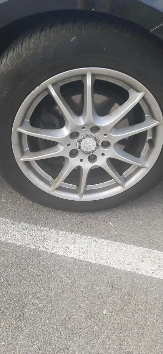 Mercedes-Benz B180 2011 — photo 11