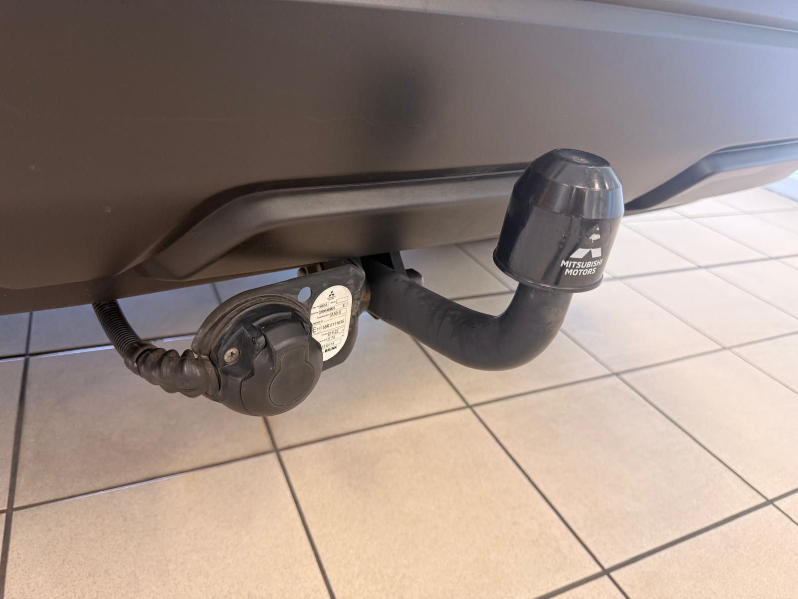 Fahrzeugabbildung Mitsubishi Eclipse Cross Hybrid 4WD /AHK/KAMERA/KLIMA