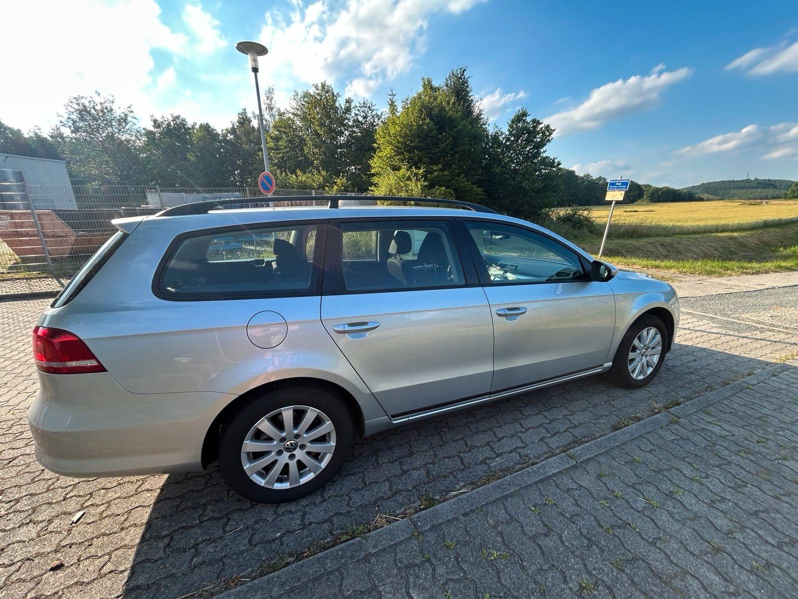Volkswagen Passat 2011 — photo 5