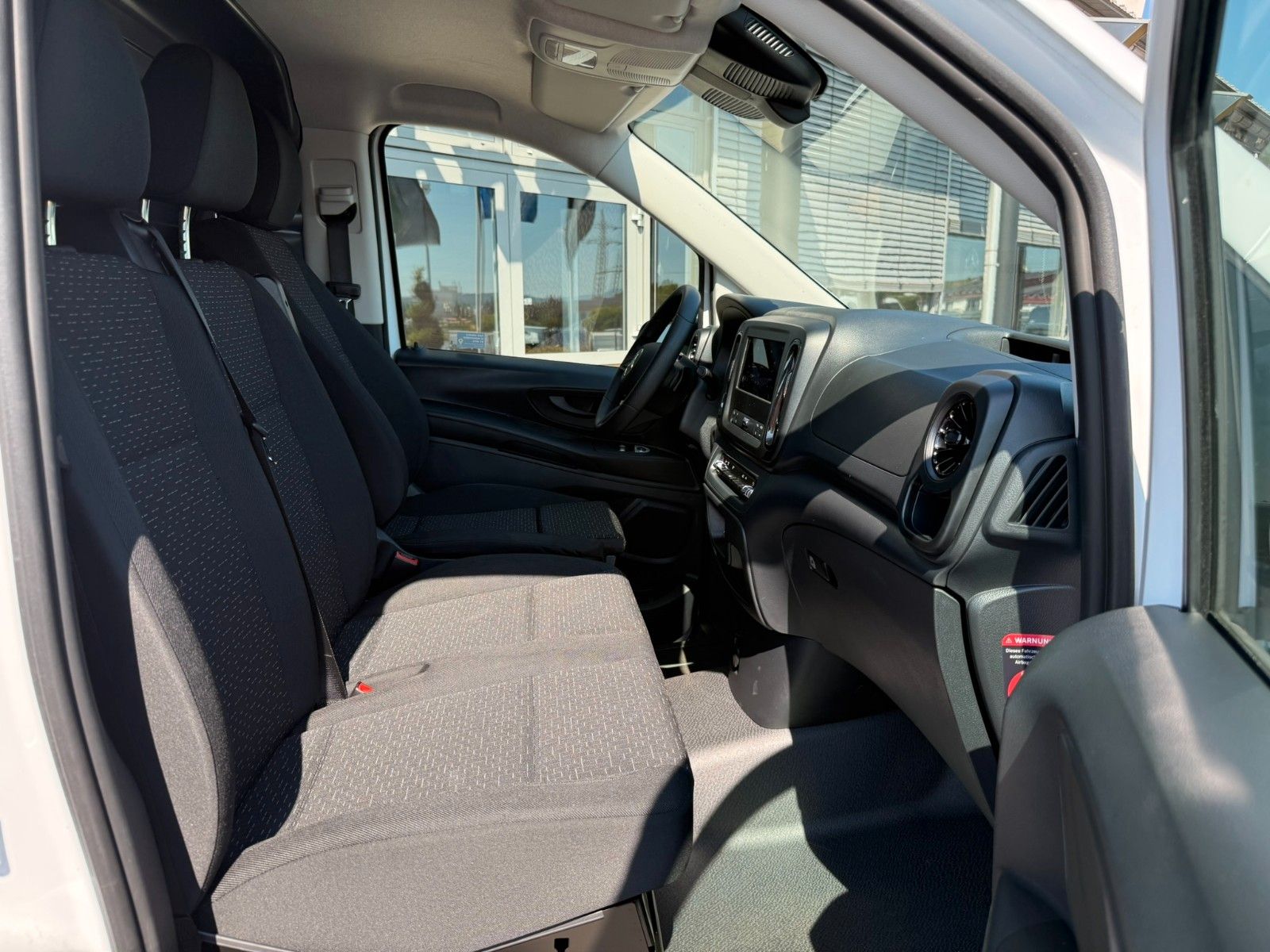 Fahrzeugabbildung Mercedes-Benz Vito 116 CDI 9G Klima Kamera SHZ