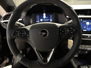 Fotografie 17 des Opel Corsa 1.2 Direct Injection Turbo GS