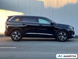 Peugeot 5008 HDi GT ACC/Keyless/AHK/7-Sitzer/LED/Kamera - Peugeot 5008: mit Anhängerkupplung