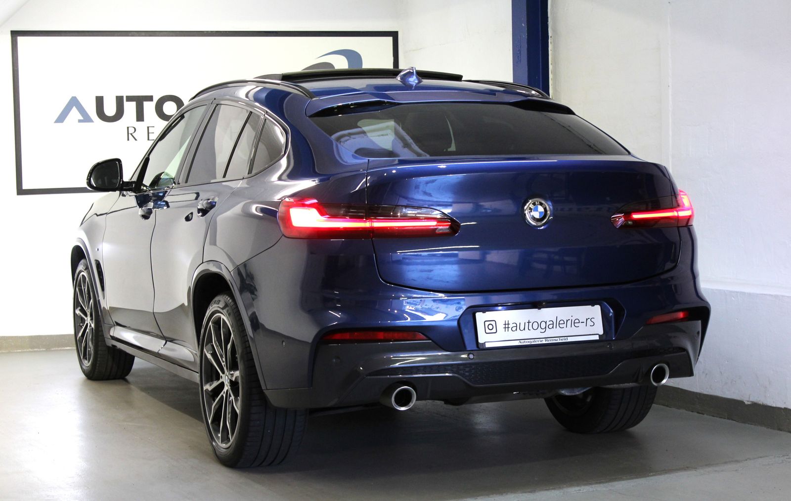 BMW X4 xDrive 20 d M Sport*VIRTUAL*KAM*PANO*AHK*20´*