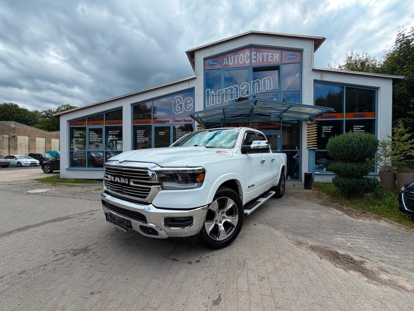 Dodge RAM 1500 5,7 HEMI LARAMIE
