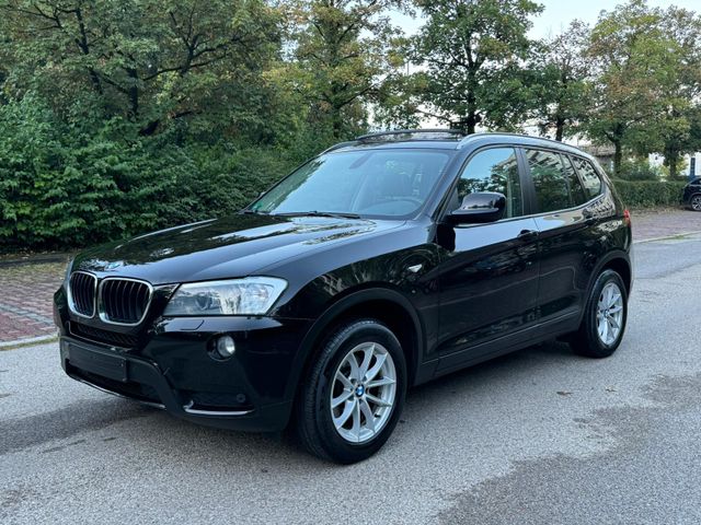 BMW X3 xDrive20d Navi Kamera Panorama Bi-Xenon Autom