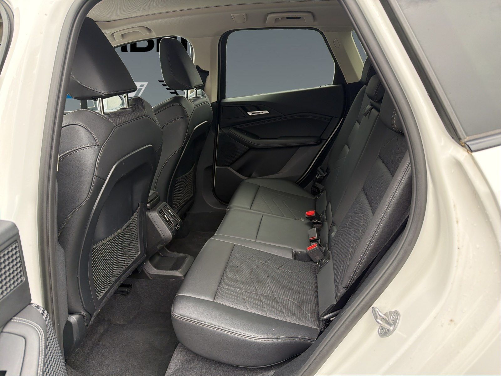 BMW 218 Active Tourer - Bild 12