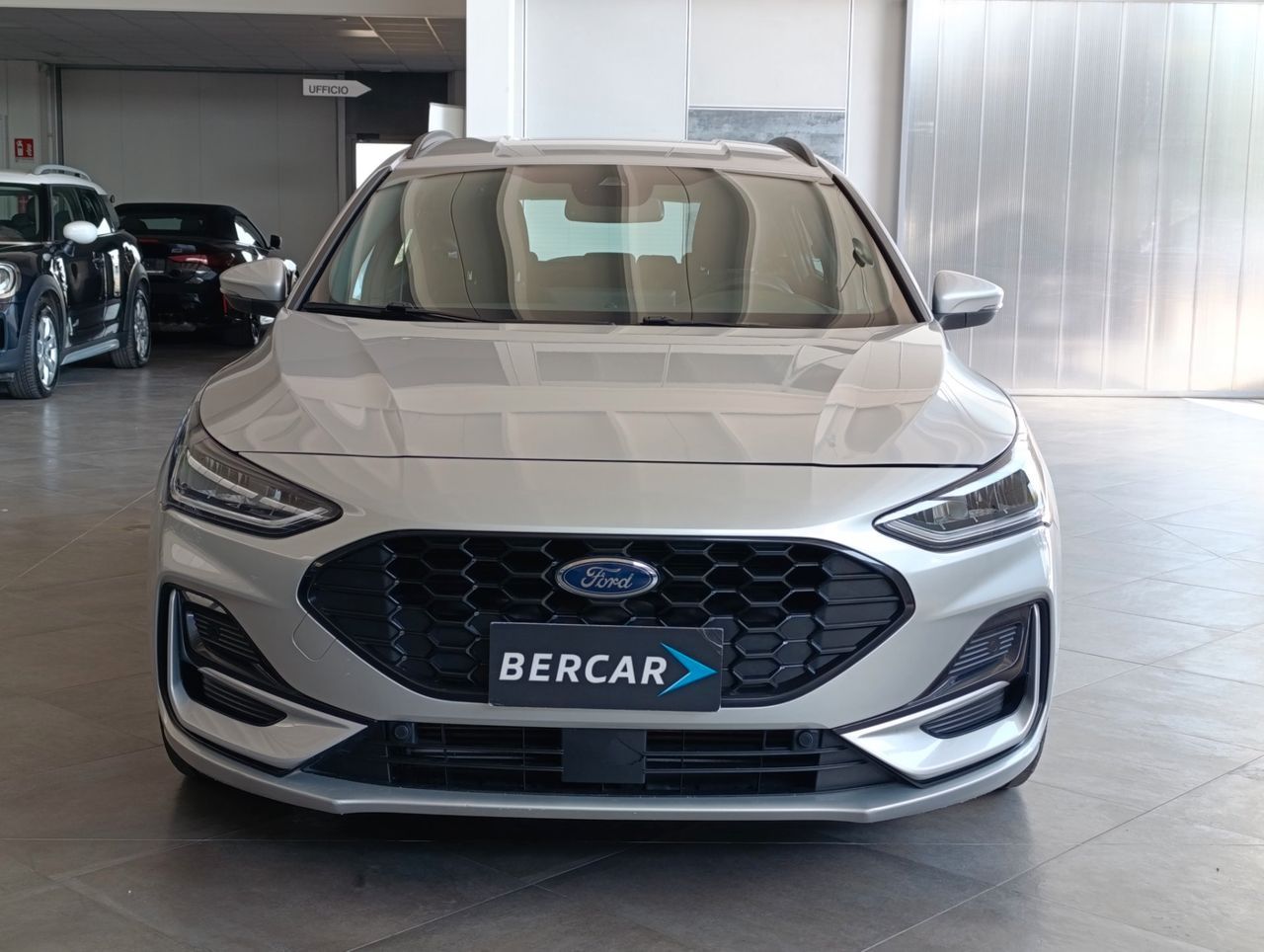 Ford Focus Wagon Focus SW 1.0 ecoboost h ST-Line imagem 2