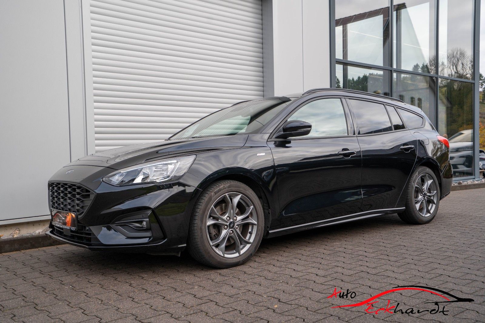 Ford Focus Turnier ST-Line Led,Navi,Kamera