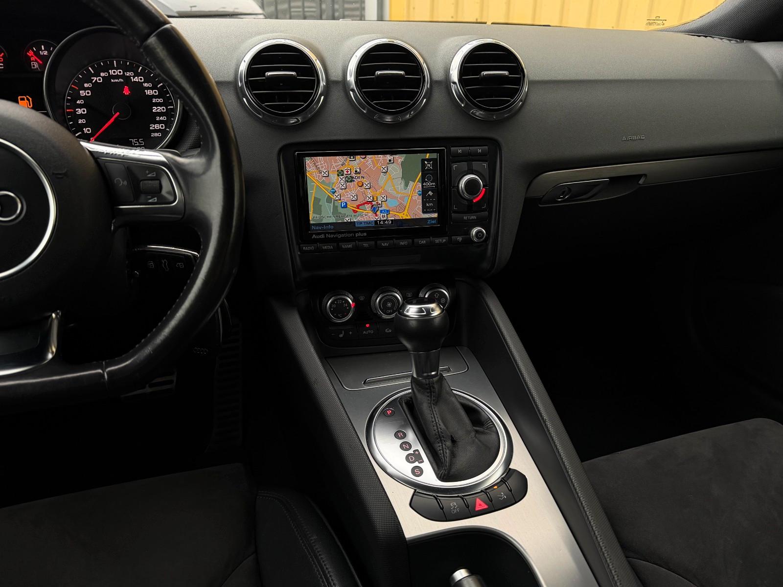 Audi TT 1.8 TFSI Coupe S-Line BH Klima SHZ PDC