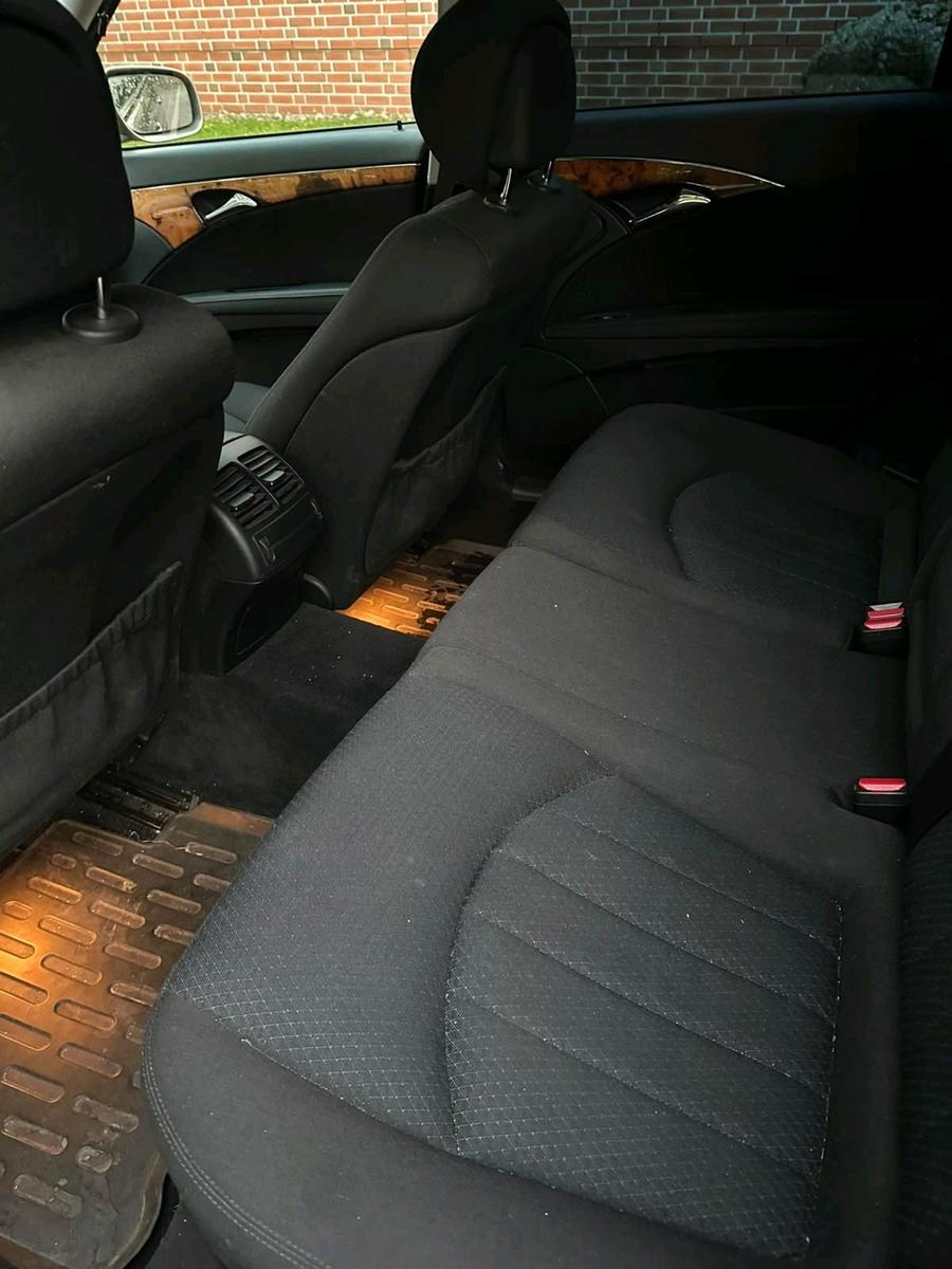 Mercedes-Benz E220 2007 — photo 10