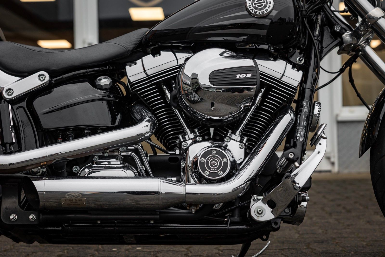 Fahrzeugabbildung Harley-Davidson FXSB Breakout 103 - Jekill & Hyde