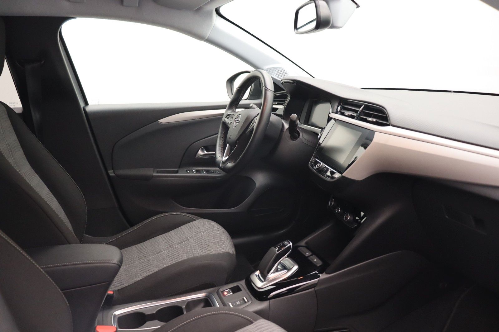 Fahrzeugabbildung Opel Corsa-e F Edition TEMPO SHZ KAMERA 11kW