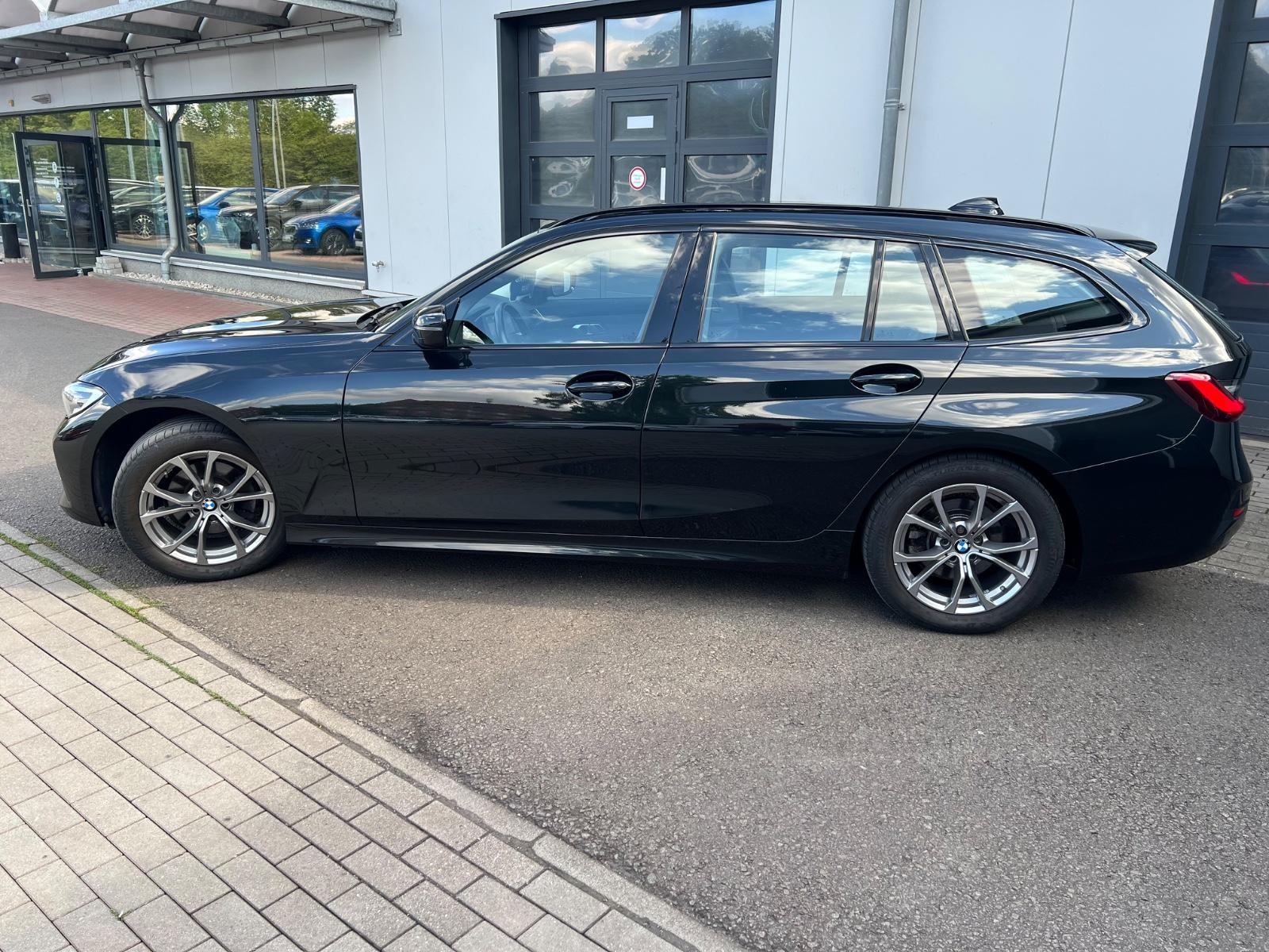 BMW 320 3 Touring 320 i Sport Line Automatik Navi, миниатюра 7