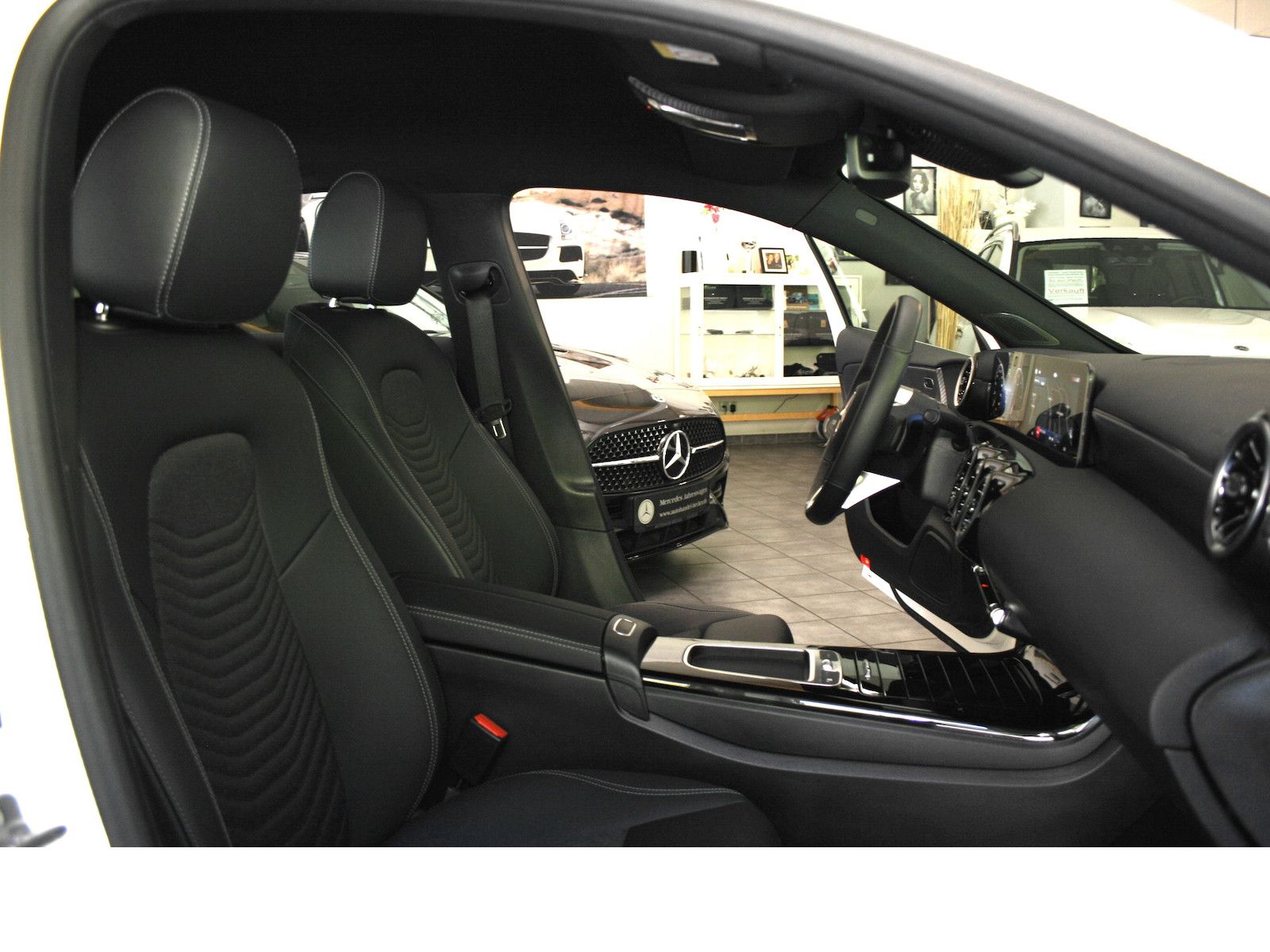Fahrzeugabbildung Mercedes-Benz A 200 d Progr.Advanced*AHK*DISTRONIC*Winterpaket