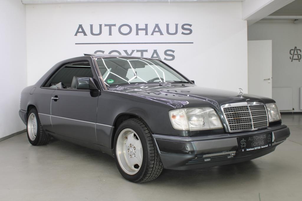 Mercedes-Benz CE 220