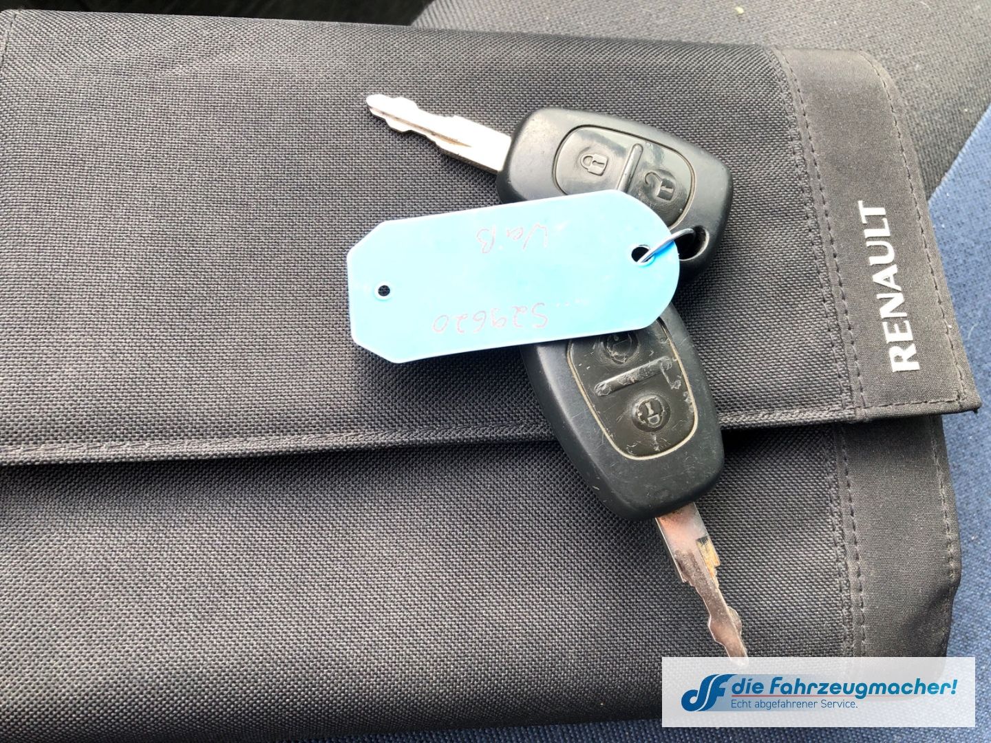 Fahrzeugabbildung Renault Trafic Kasten L2H1 2,9t 2.0 dCi *EXPORT