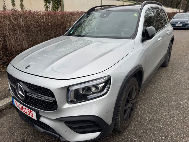 Mercedes-Benz GLB 200d 4Matic 7 Sitzer Panorama