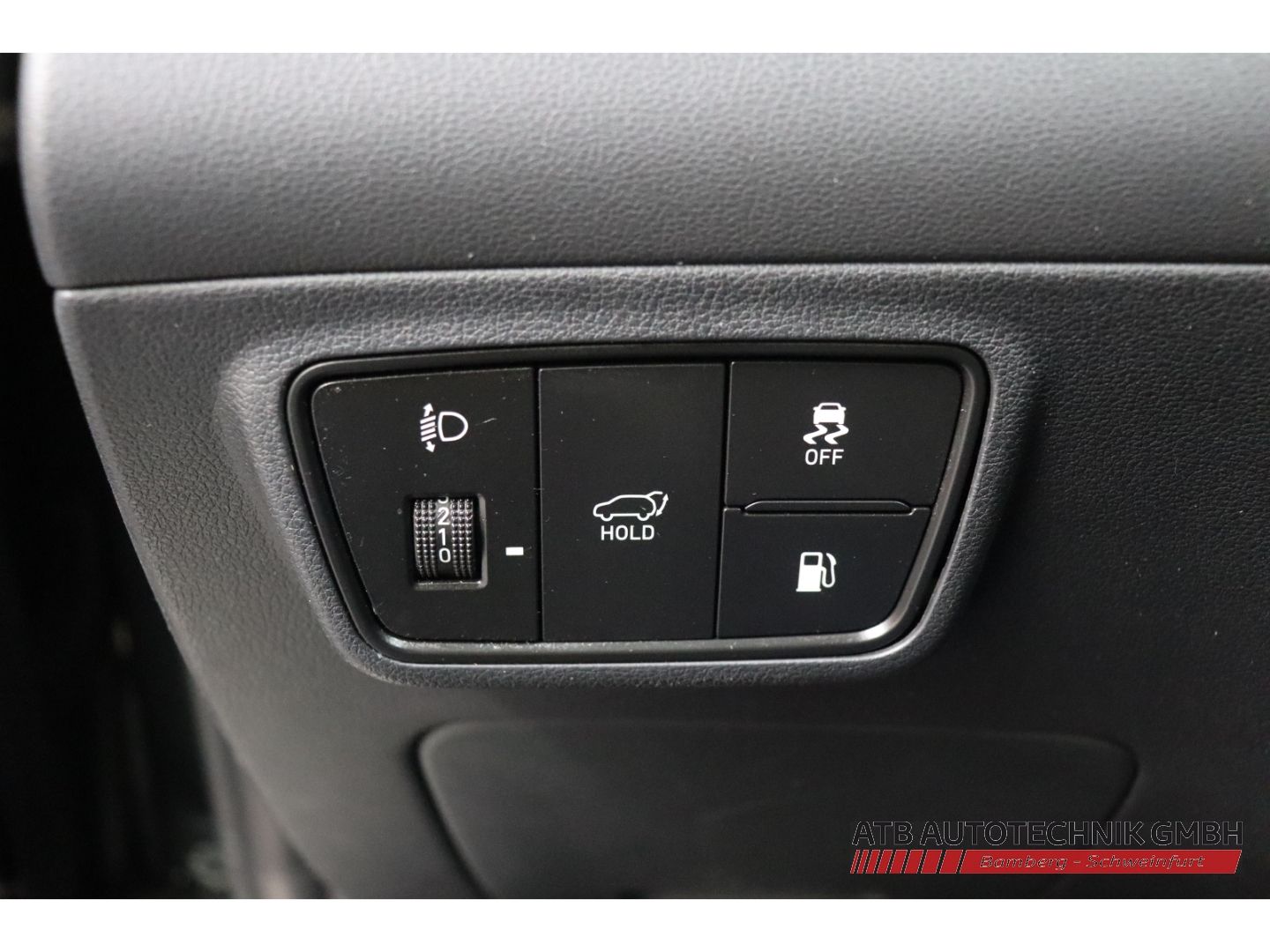 Fahrzeugabbildung Hyundai Tucson Prime PHEV 1.6 T-GDi 4WD 97,4% SOH Navi S