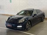 Porsche Panamera 4.8 4S - Porsche Panamera aus 2010: 4s