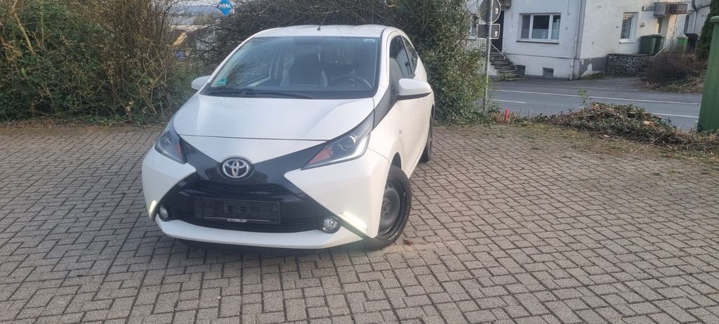 Toyota Aygo (X)