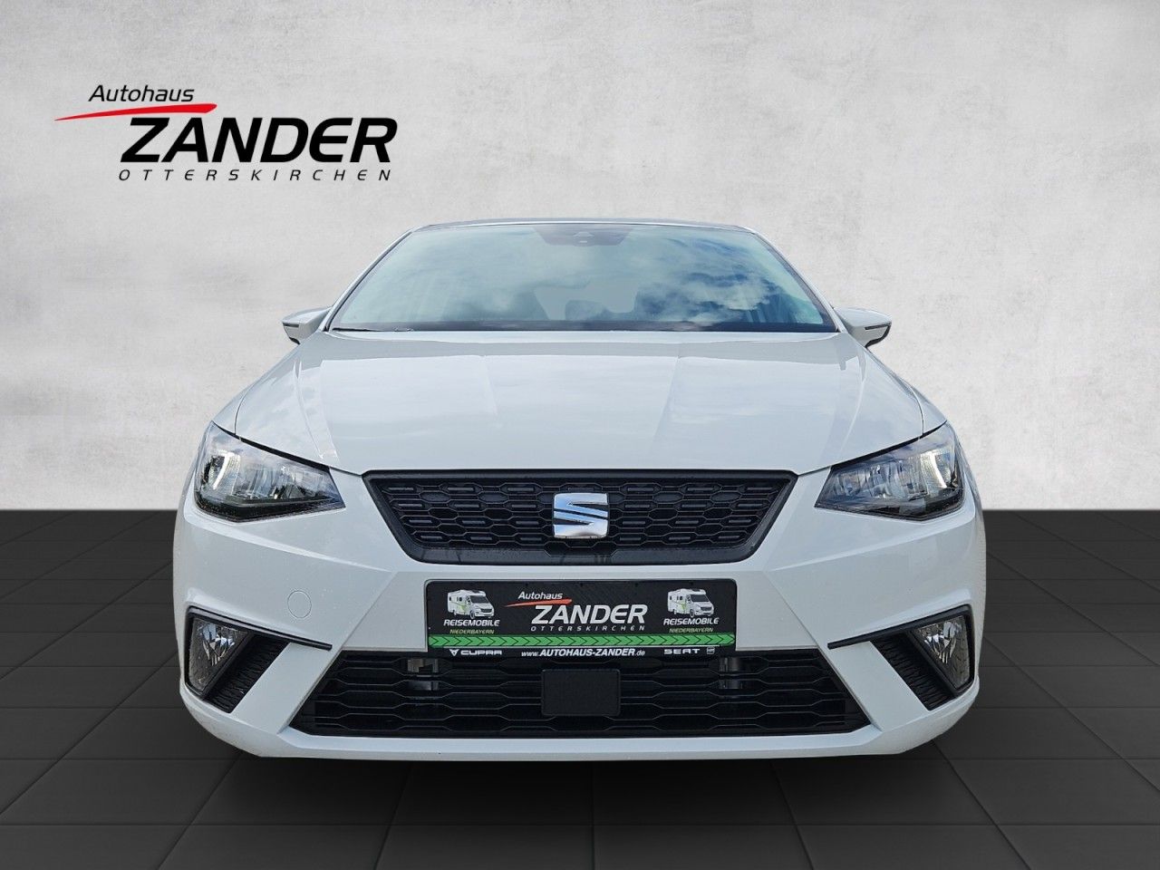 Fahrzeugabbildung SEAT Ibiza Reference Klima,Smart-Link,LED