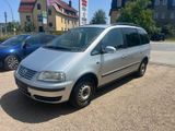 Volkswagen Sharan 1.9TDI Family AUTOMATISCH GETRIEBE - Volkswagen Sharan mit Diesel-Antrieb: Kleinbus, 1.9