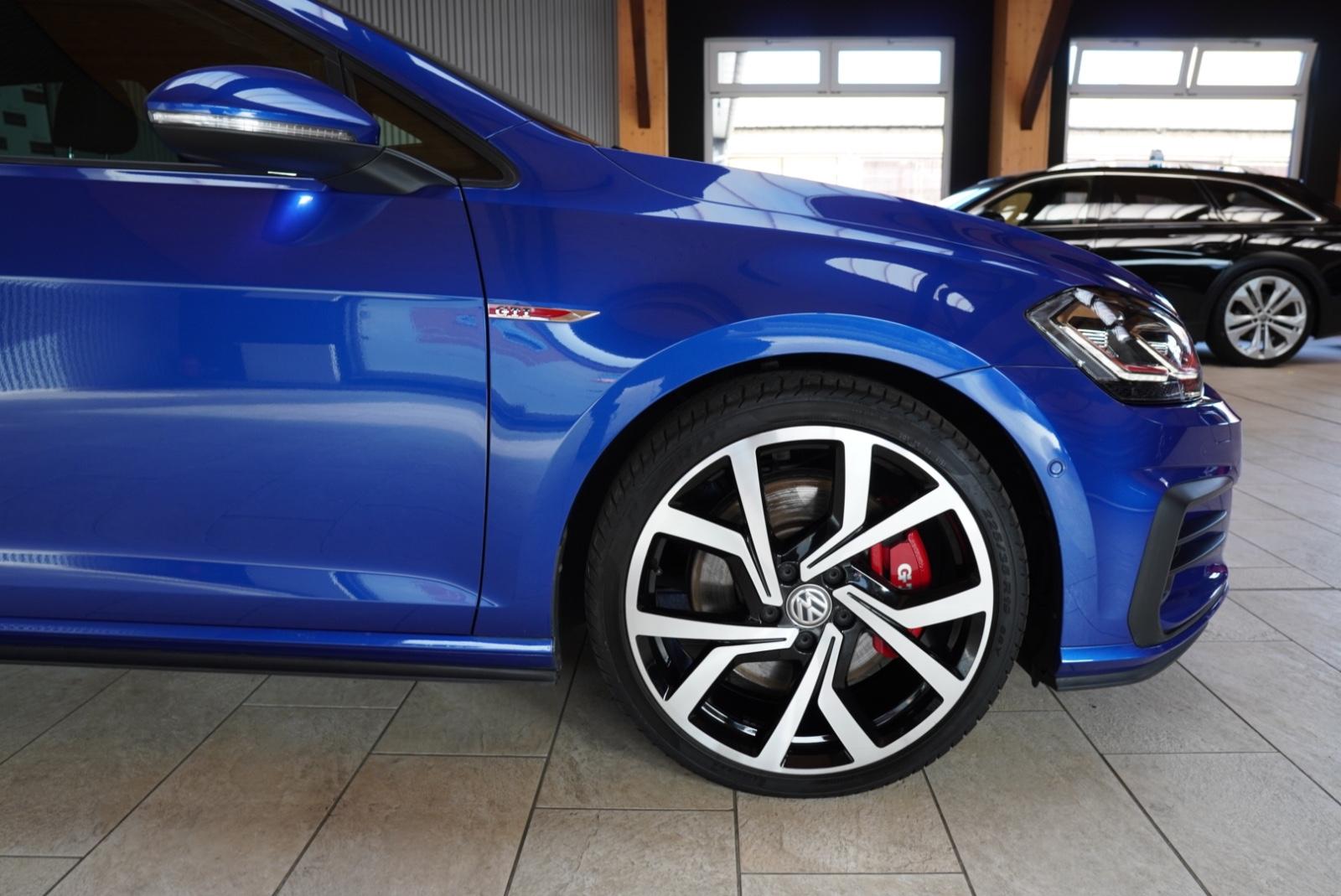 Volkswagen Golf VII Lim. *GTI Performance*ACC*AHK*DigitalCo