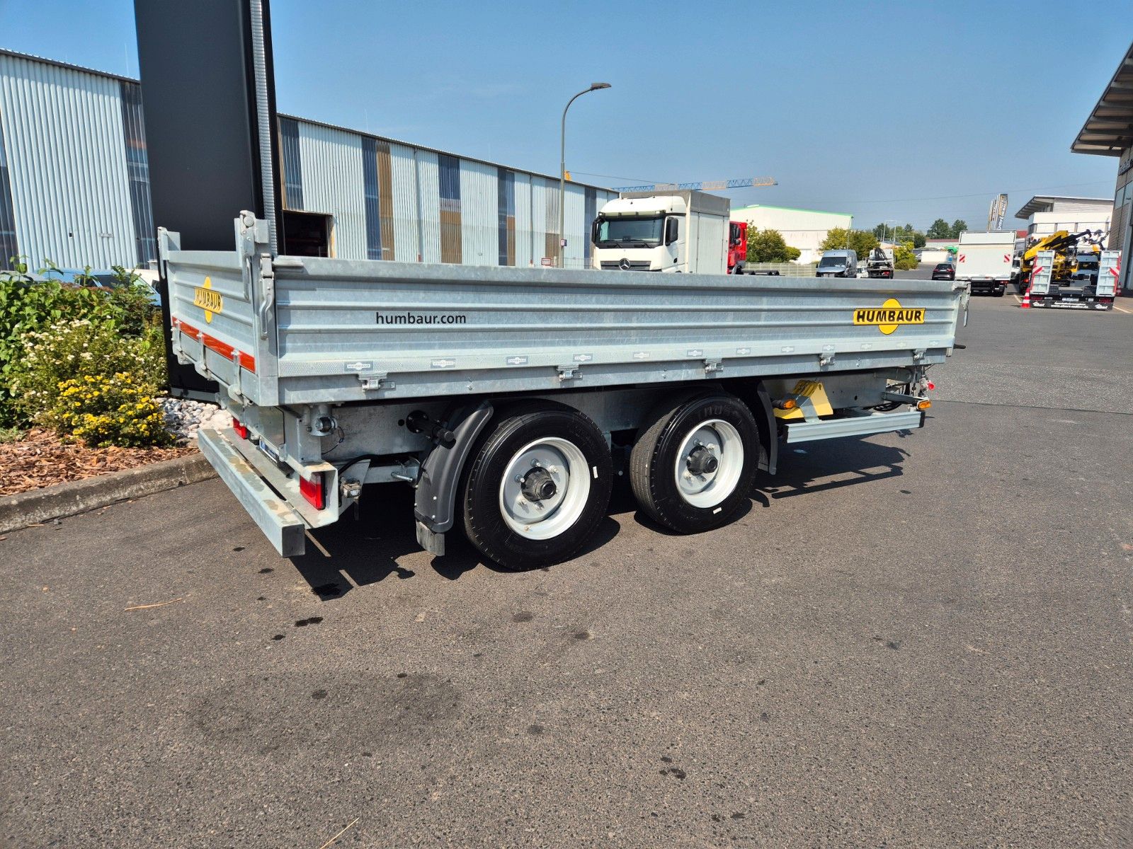 Fahrzeugabbildung Humbaur HTK 754020 Dreiseitenkipper vollverzinkt