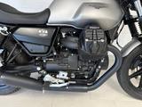 Moto Guzzi V7 Stone +1.HAND+ - MOTO GUZZI STONE