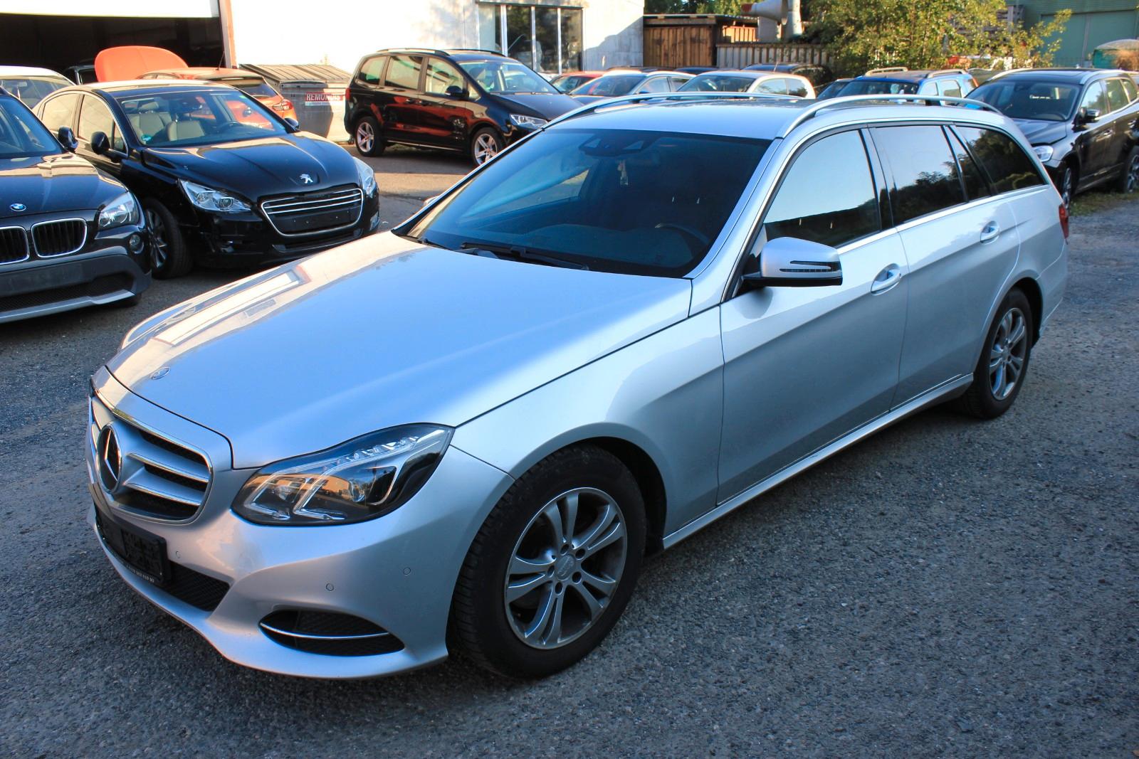 Mercedes-Benz E220 2014 — interior