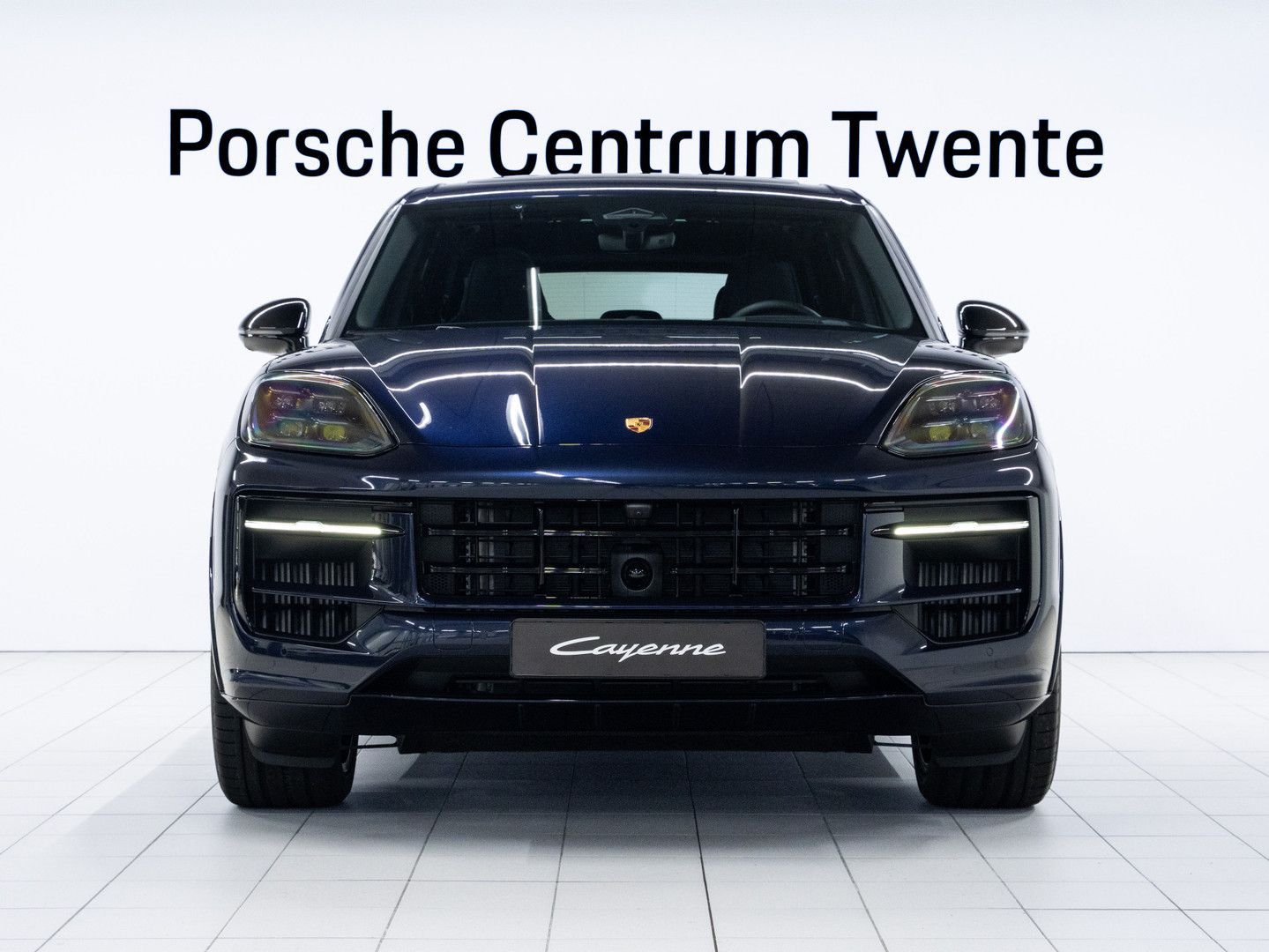 Porsche Cayenne E-Hybrid Black Edition imagem 2