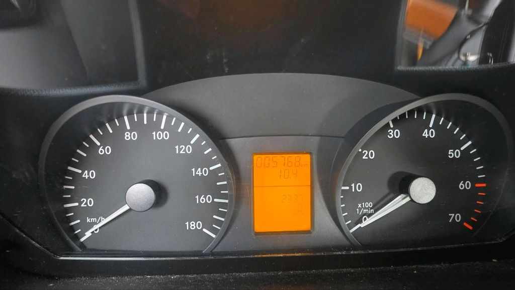 Image of Mercedes-Benz Sprinter