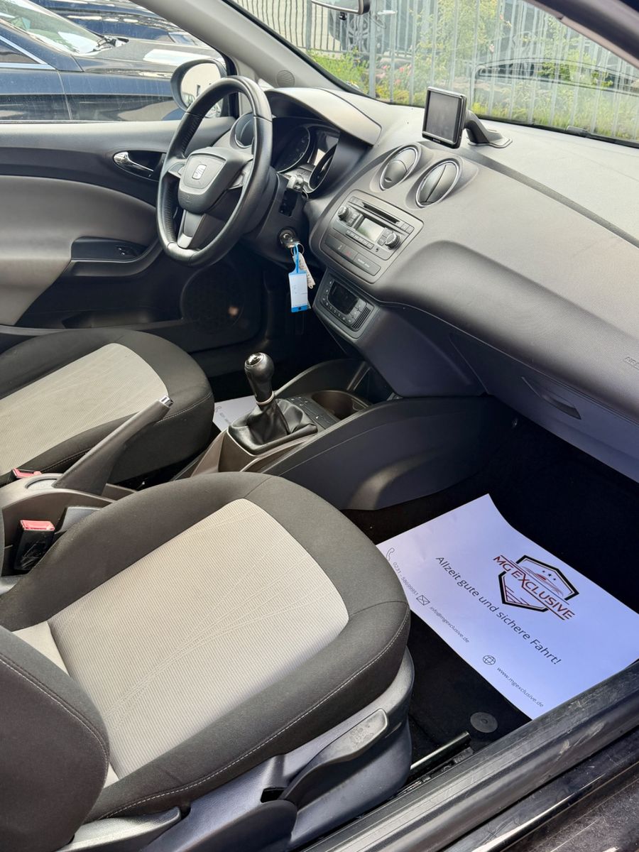 Fahrzeugabbildung SEAT Ibiza SC Style Salsa 1,2 Navigation Sitzheizung