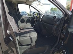 Fahrzeugabbildung Trafic Combi L1H1 SpaceClass 2.0 dCi 145 ENERGY