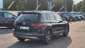 Volkswagen Tiguan - 8