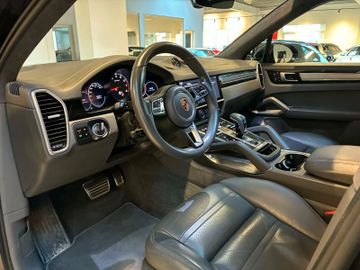 Porsche Cayenne - 7