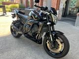 Yamaha FZ1 Naked (Upgrades 4000€+ inklusive) - YAMAHA FZ1N