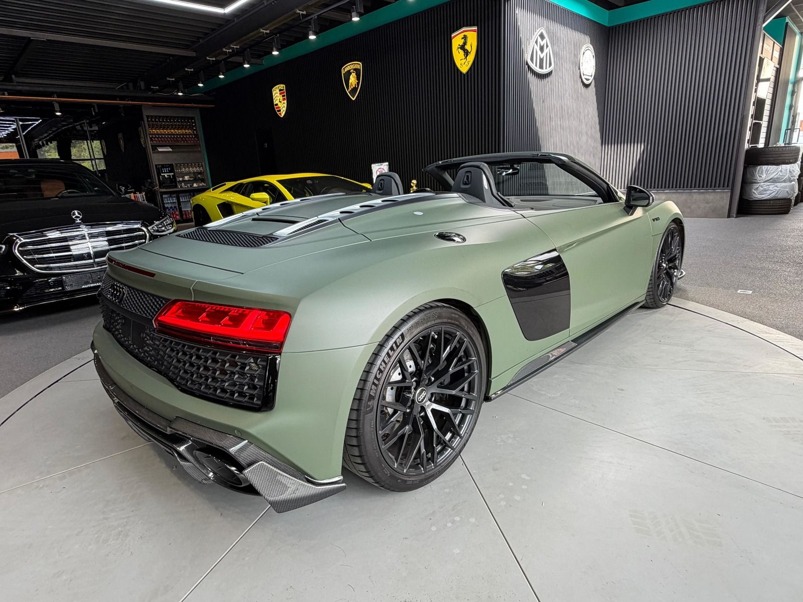 Audi R8 Spyder 5.2 FSI *Capristo*Carbon*B&O*Laser foto 5