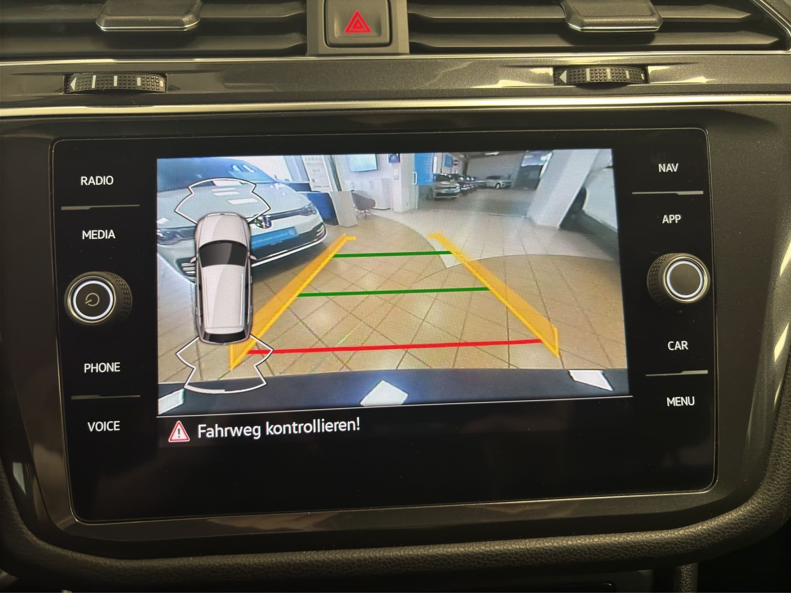 Volkswagen Tiguan Allspace - Bild 17