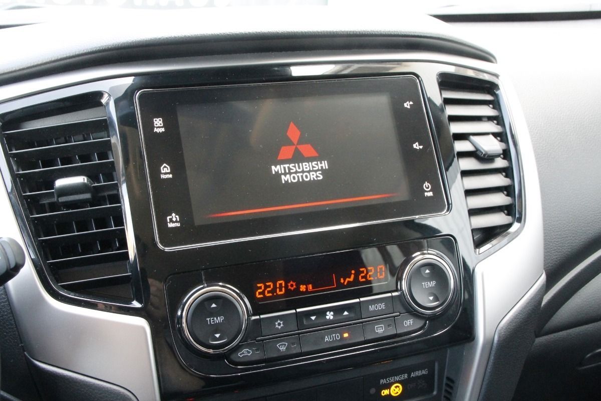 Fahrzeugabbildung Mitsubishi L200 (KL0/KJ0) Spirit Doppelkabine 4WD