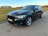 BMW 125i M Sport A M Sport HU 12/2027 - schwarze BMW 125