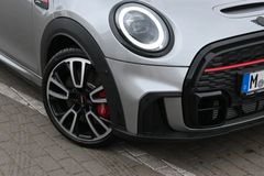 Fahrzeugabbildung MINI John Cooper Works Cabrio
