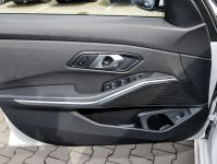 BMW 318 - Vorschau Bild 18