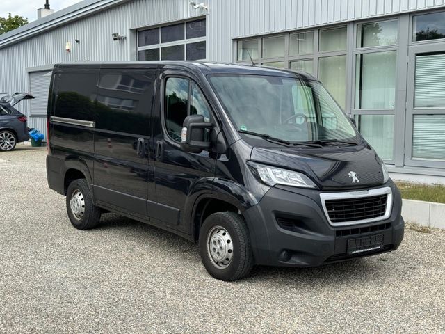 Peugeot Boxer 330 L1H1 Pro BlueHDi 120 Stop&Start Scheck