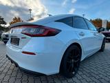 Honda Civic Lim. 5-trg. e:HEV Sport - Honda Civic Sport mit Hybrid-Antrieb (Benzin/Elektro)