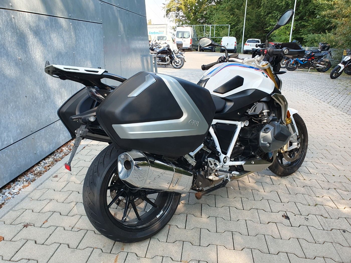 Fahrzeugabbildung BMW R 1250 R Style HP 3 Pakete