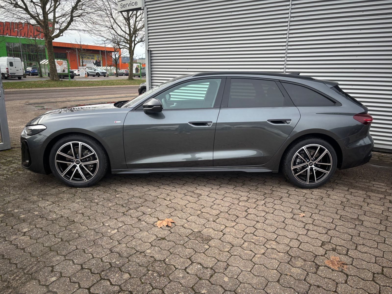 Fahrzeugabbildung Audi A5 Avant TFSI AHK ACC Kam